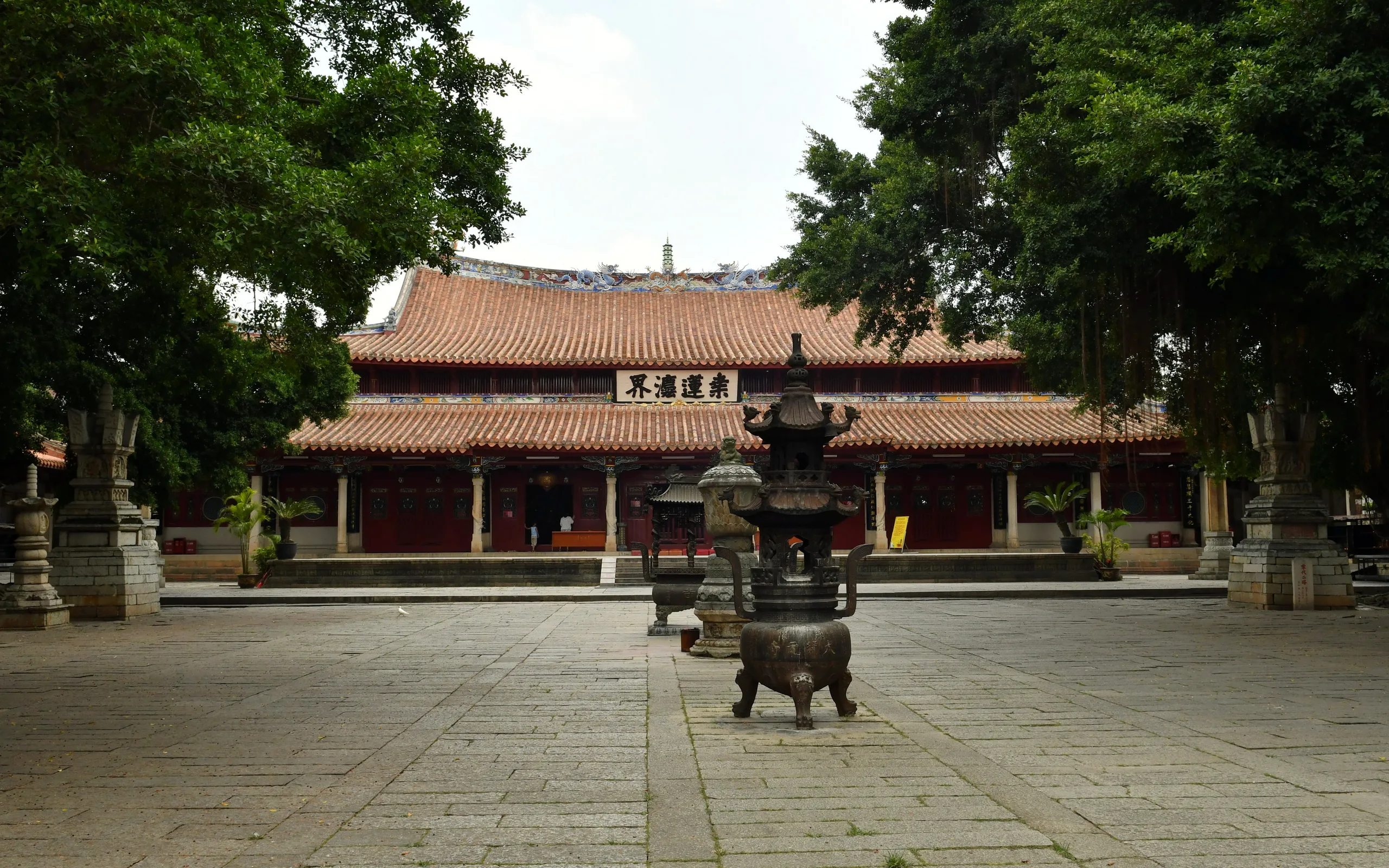 开元寺庭院